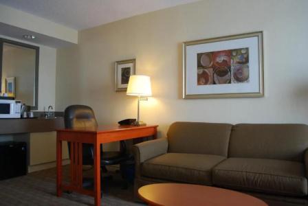 Holiday Inn & Suites Kanata, an IHG - 54