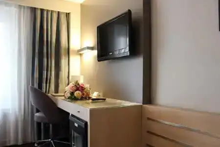 Eyuboglu - 40