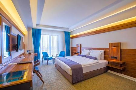 Karpalas City & Spa - 79