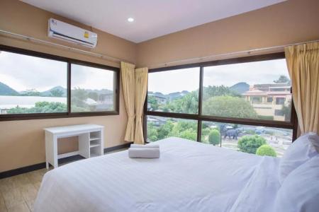 Grandsiri KhaoYai - 127