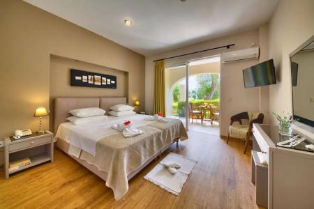 Paxos Club Resort & Spa - 2