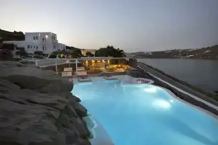 Dreambox Mykonos Suites - 13
