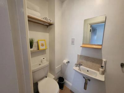 Innit Rooms - Saltwater Guest House - 8