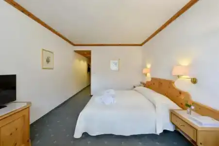 Walther Pontresina - 50