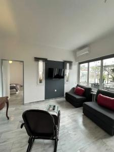 Athens Green - 127
