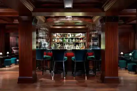 The Bloomsbury - 18