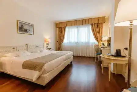 Savoy Palace - 118