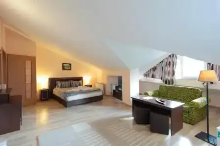 Panorama - 37