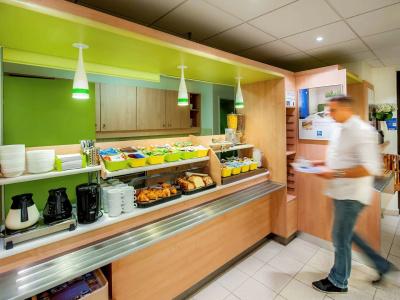 ibis budget Bayeux - 13