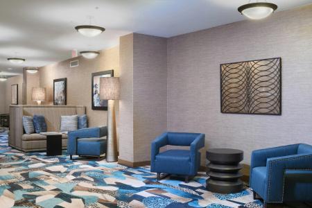 Courtyard by Marriott San Antonio Riverwalk - 2