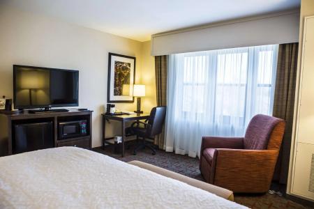 Hampton Inn & Suites - 44
