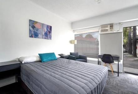 City West - 23