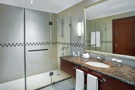 DoubleTree by Hilton Ras Al Khaimah - 63