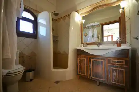 Vineyard Exclusive Suites - 8