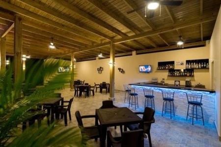 Caribbean Diamond Boutique - 13