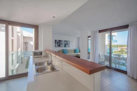ApartFerrer Skyline - 71