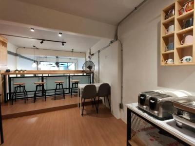Station8 Hostel - 14