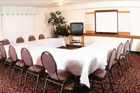 Admiral Inn - 14