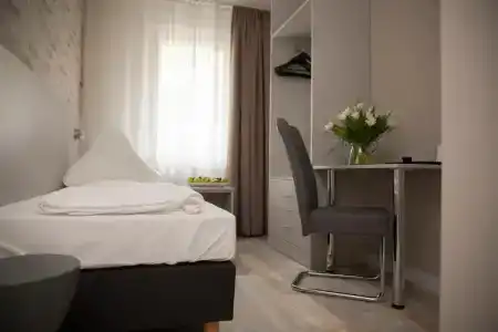 Kiez Pension Berlin - 16