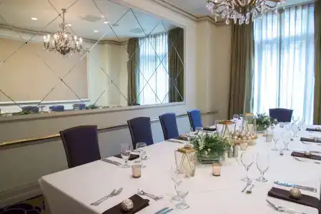 DeLuxe, a Provenance Hotel - 31