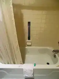 Homestyle Inn and Suites - 44