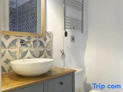 Homeabout Quo Eraso - 102
