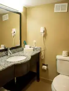 Best Western Palm Beach Lakes - 41
