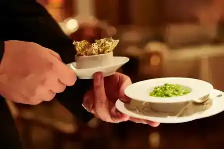 Steigenberger Frankfurter Hof - 8