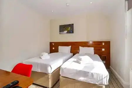 Chelsea Guest House - 22