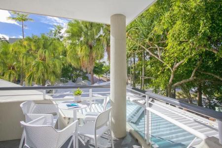 Emerald Noosa - 250