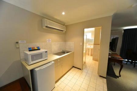 Wattle Grove - 34