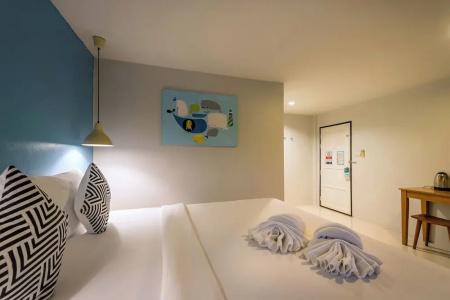 Sleep Whale Express - 84