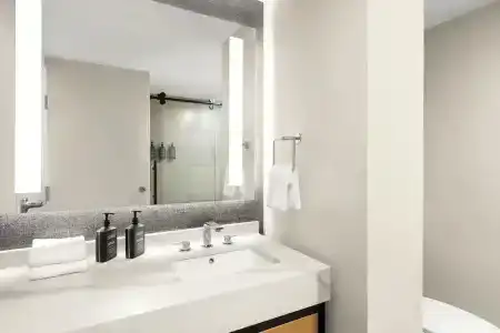 Sheraton Oceanfront - 103