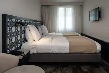 Hôtel Saint Nicolas - 71