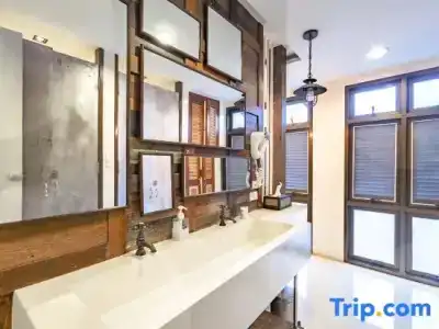 Oyo 704 Siam Plug In Hostel - 55