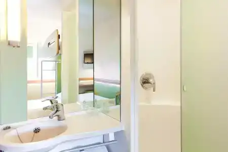 ibis budget Birmingham Centre - 9