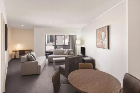 Adina Apartment Barrack Plaza - 36