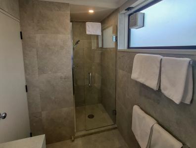 Distinction Coachman, - 88