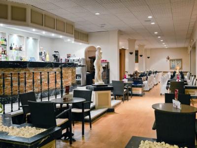 Regency Torviscas and Suites - 14
