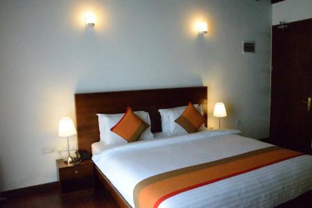Serenus Boutique Villa - 11