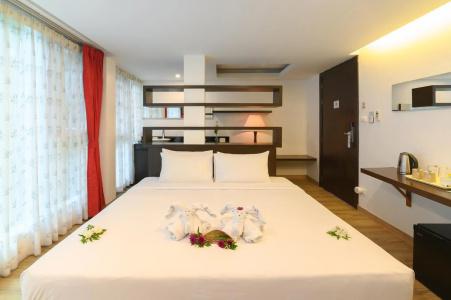 Hilltop Wellness Resort - 4