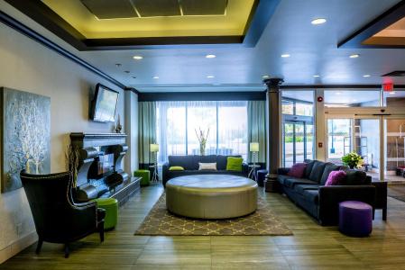Best Western Plus Village Park Inn - 2