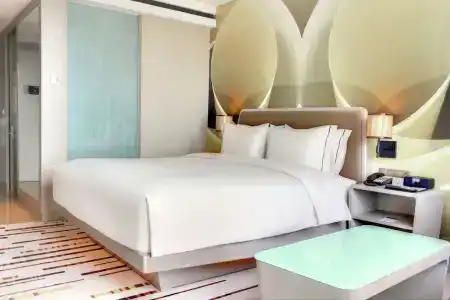 DoubleTree by Hilton Jakarta - Diponegoro - 4