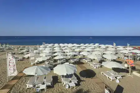 Xperia Saray Beach - 18