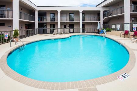 Baymont by Wyndham I-95 - 11