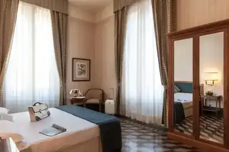 Grand Royal - 63