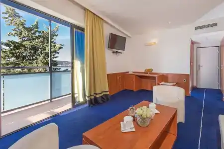 Ilirija - 137