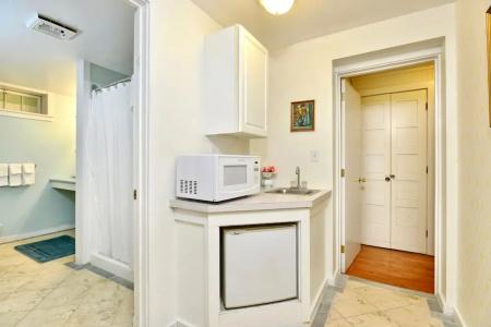 Wilburton Inn - 224