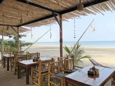 Bambie Boutique Home & at Lanta - 5