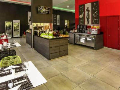 Ibis Providencia - 17